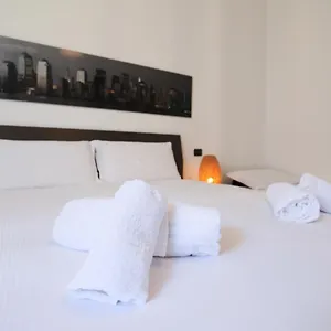 https://primopiano-tertulliano.italymilanhotels.net